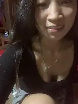 ThiHa003 from StripChat