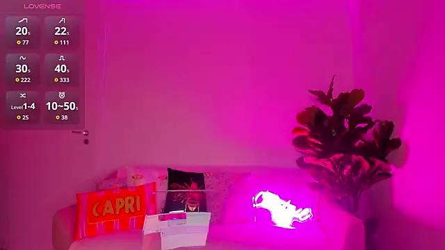 TiaBelle on StripChat