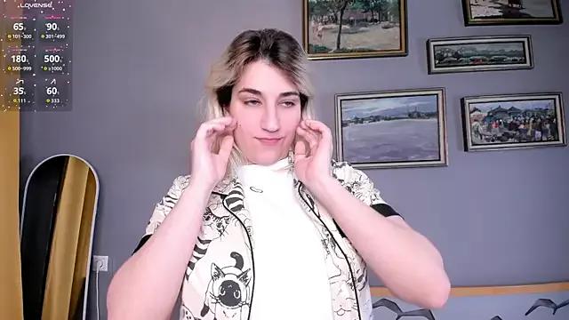 Dirty chat webcam: explore liveshows with versed models, from laying bare to fetishes, in a variety of sexy free adult webcams.