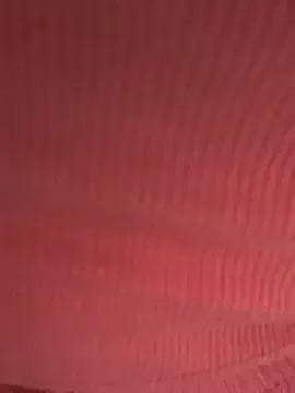 Tieuvi_18 webcams show profile image 
