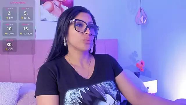 tiffani__love from StripChat