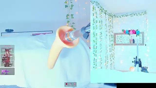 Tiffanny_Love_ from StripChat is Freechat