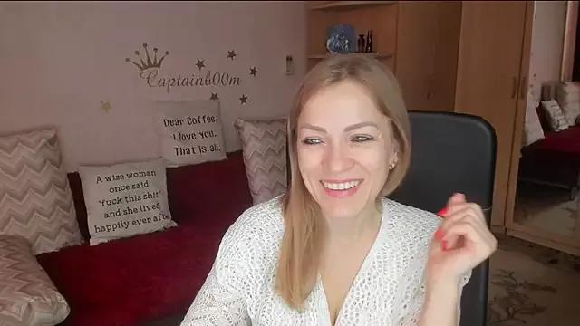 Tiffany_Bates from StripChat