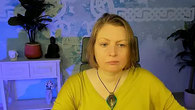 TiffanyBrauny webcams show profile image 