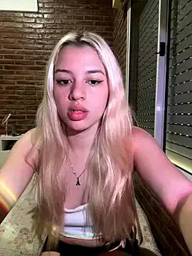 tiffanystarling from StripChat is Freechat