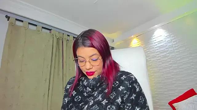 TiffanyWalk from StripChat is Freechat