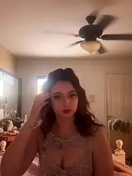 tiffanyxoxo515 from StripChat