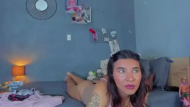 tiffbeatiful from StripChat