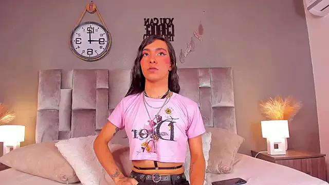 TiffValentinee_ from StripChat