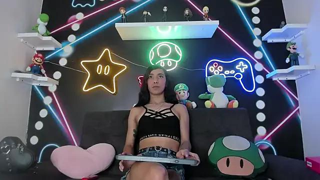 TiffValentinee_ from StripChat