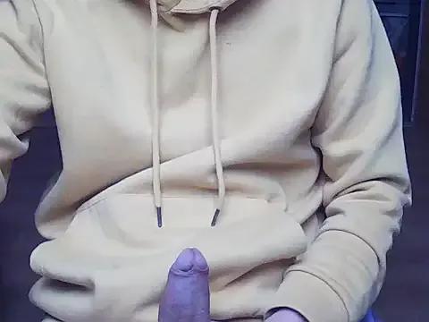 Tigerek_i_m from StripChat is Freechat