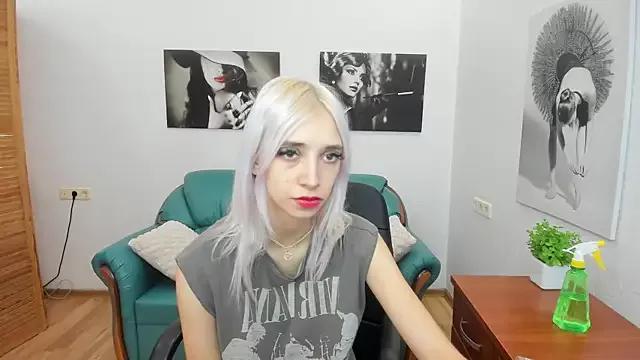 Tina_Taylors from StripChat is Freechat