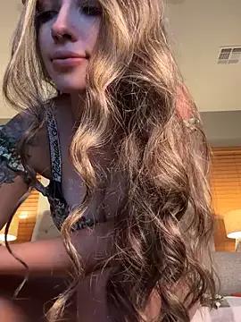 Tiny-Mimi from StripChat is Freechat
