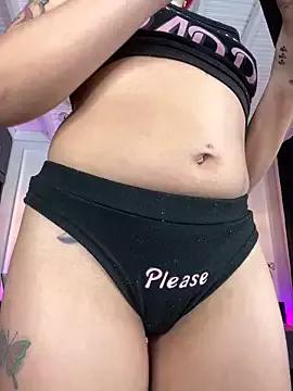 Photos of TinyMinyXXX from StripChat is Freechat