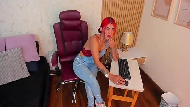Dirty chat webcam: explore liveshows with versed models, from laying bare to fetishes, in a variety of sexy free adult webcams.