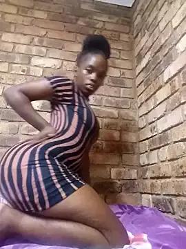 TinyThick from StripChat is Freechat