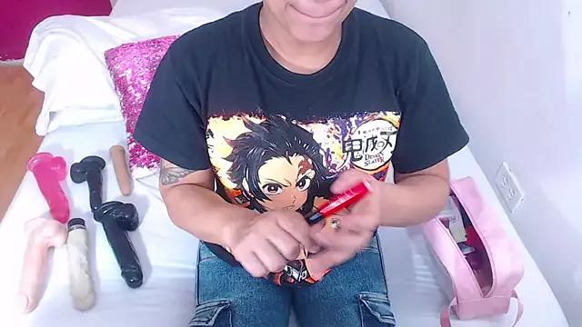 tinyy_whore18 from StripChat is Freechat