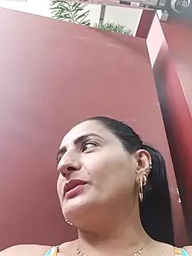 Titiss8921 from StripChat