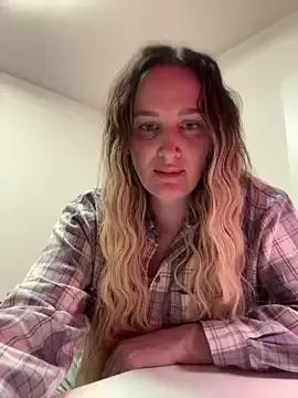 TomilaSi webcams show profile image 