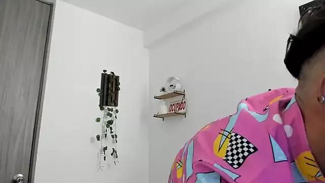 TommyGun_22 from StripChat