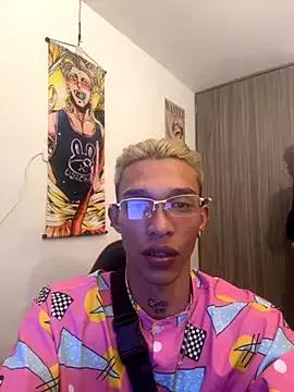 TommyGun_22 from StripChat