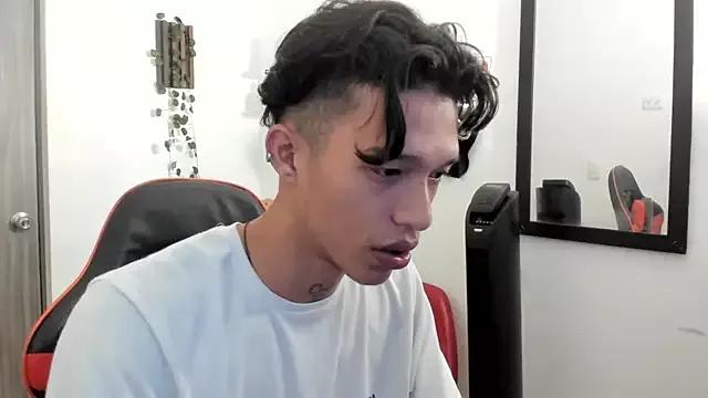TommyGun_22 from StripChat