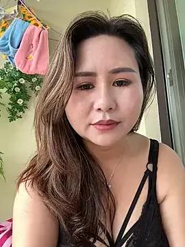tongtong_love on StripChat