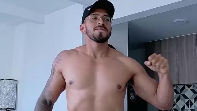 tony_muscle from StripChat is Freechat