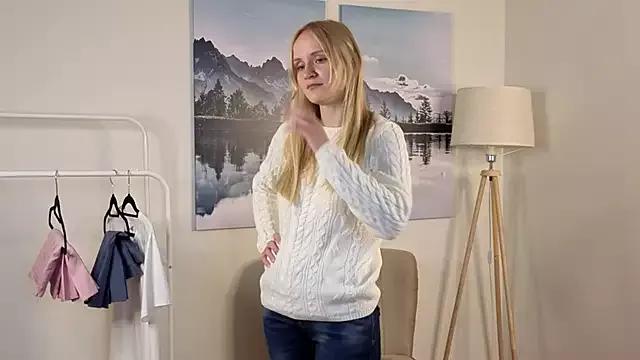 ToshiaPotvin on StripChat