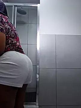 trickyOne from StripChat is Freechat