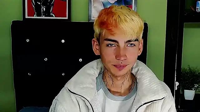 ttimy_x_boy from StripChat