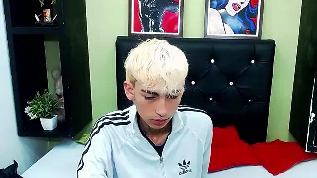 ttimy_x_boy from StripChat