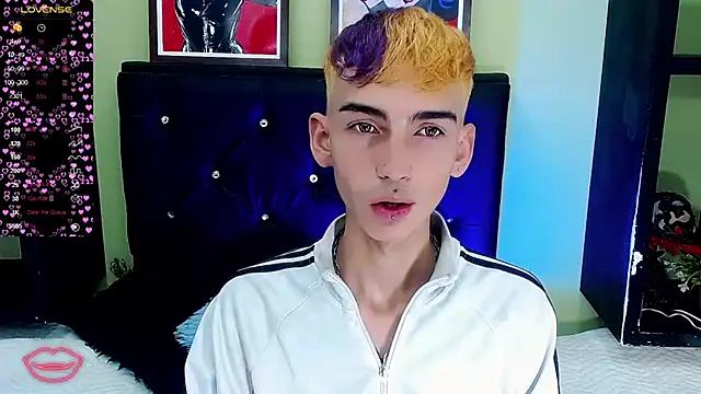 ttimy_x_boy from StripChat