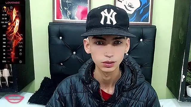 ttimy_x_boy from StripChat