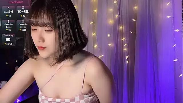 tw_angelyunana from StripChat is Freechat