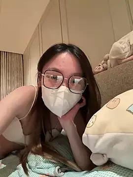 Tw_yuyu webcams show profile image 