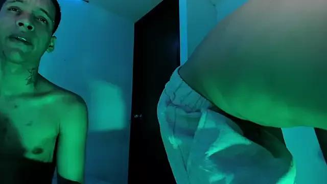 Photos of twinkDuohot from StripChat is Freechat