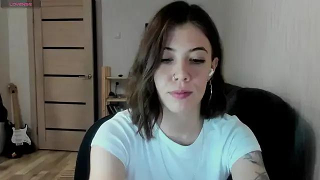 twinkle_rosie from StripChat is Freechat