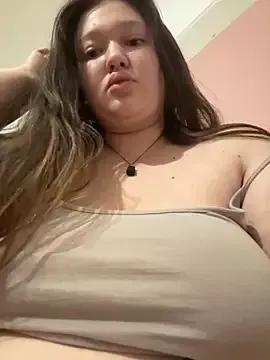 Twinklelove25 from StripChat is Freechat