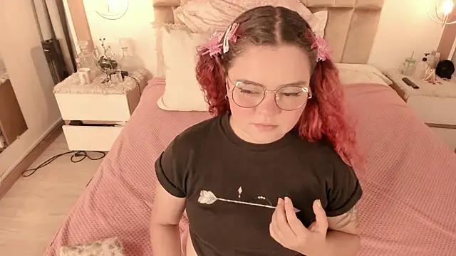 Twwiiggy from StripChat
