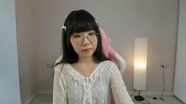 UdelaDodson webcams show profile image 