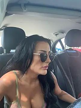 Photos of UKSYDNEYFOX from StripChat is Freechat