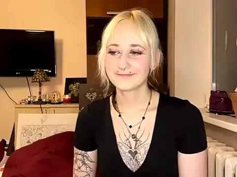 Ulemonala_Cute from StripChat is Freechat