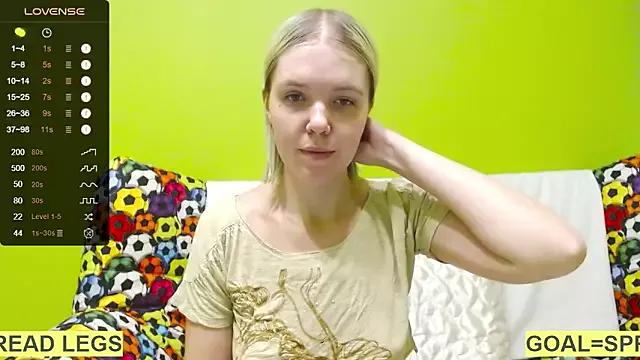 Photos of Ultra_Meow from StripChat is Freechat