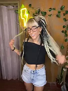 uncocopor from StripChat is Freechat