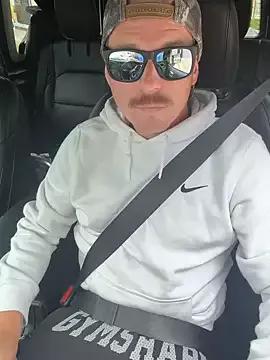 uncut_luke from StripChat