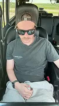 uncut_luke from StripChat