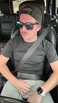 uncut_luke from StripChat is Freechat