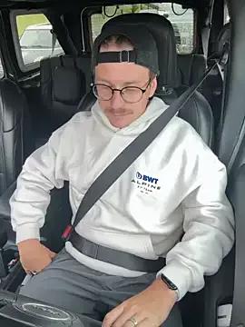 uncut_luke from StripChat