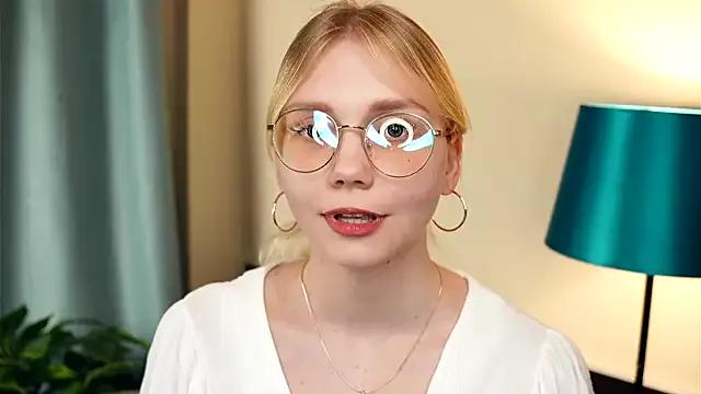 UnDesiga webcams show profile image 